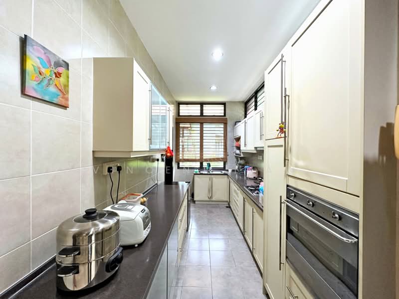Semi-Detached House for Sale in PJU 3, Villa Green (Tropicana) - Vincent Liaw - Kitchen - PropertyGuru.com.my