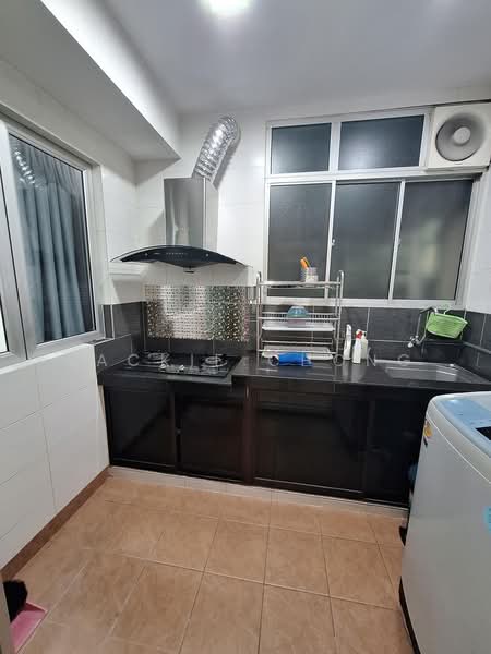 Service Residence for Rent at Kuchai Avenue - Jackie Chong - Kitchen - PropertyGuru.com.my