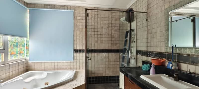 Rumah Banglo untuk Dijual di Bukit Bandaraya (Bangsar) - Kimberly Yang - Bathroom - PropertyGuru.com.my