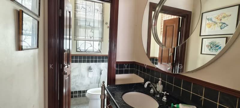 Rumah Banglo untuk Dijual di Bukit Bandaraya (Bangsar) - Kimberly Yang - Bathroom - PropertyGuru.com.my