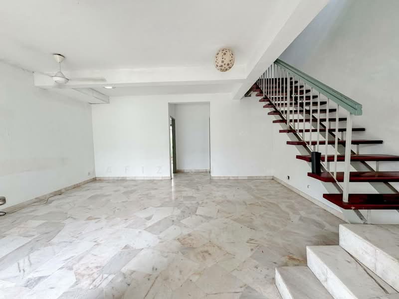 2-storey Terraced House for Sale in Sunway (Selangor) - Hafiz Shariff - Living Room - PropertyGuru.com.my
