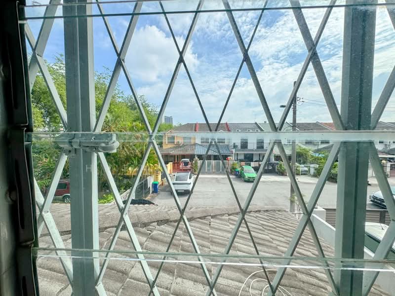2-storey Terraced House for Sale in Sunway (Selangor) - Hafiz Shariff - Exterior - PropertyGuru.com.my