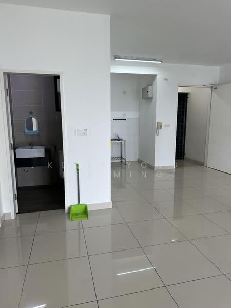 Service Residence for Sale at You Residences @ You City - Kelly Yong Lee Ming - Bathroom - PropertyGuru.com.my