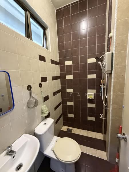 2-storey Terraced House for Sale in Taman Damansara Aliff (Tampoi) - UMAIR ZANIL - PropertyGuru.com.my