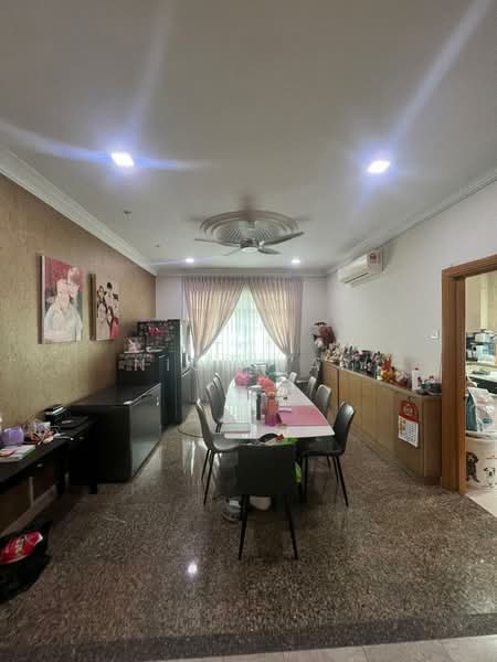 Bungalow House untuk Dijual di Cheras (Selangor) - Nick Yap - Dining Room - PropertyGuru.com.my