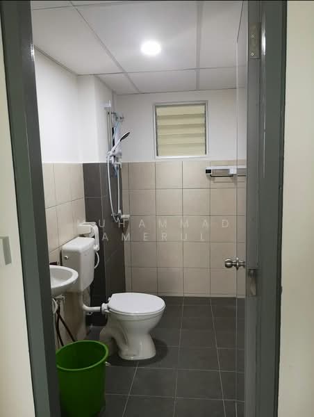 Pangsapuri untuk Disewa di Danau Ria - Muhammad Amerul - Bathroom - PropertyGuru.com.my