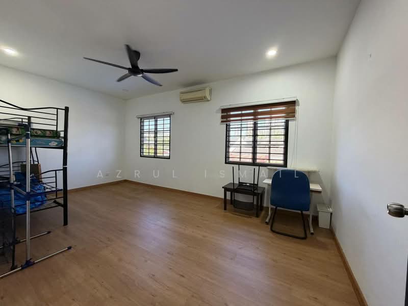 2-storey Terraced House for Sale in Ulu Kelang (Kuala Lumpur) - Azrul Ismail - Bedroom - PropertyGuru.com.my
