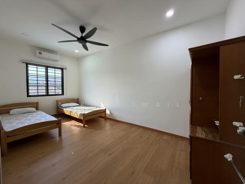 2-storey Terraced House for Sale in Ulu Kelang (Kuala Lumpur) - Azrul Ismail - Bedroom - PropertyGuru.com.my