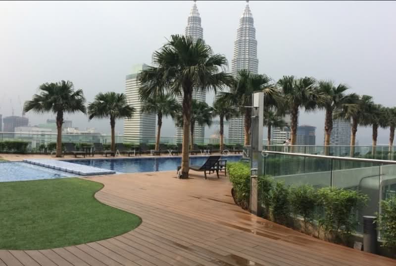 Servis Apartment untuk Disewa di Quadro Residences - Alex Wong - Pool - PropertyGuru.com.my