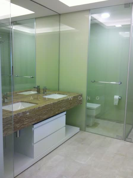 Servis Apartment untuk Disewa di Quadro Residences - Alex Wong - Bathroom - PropertyGuru.com.my