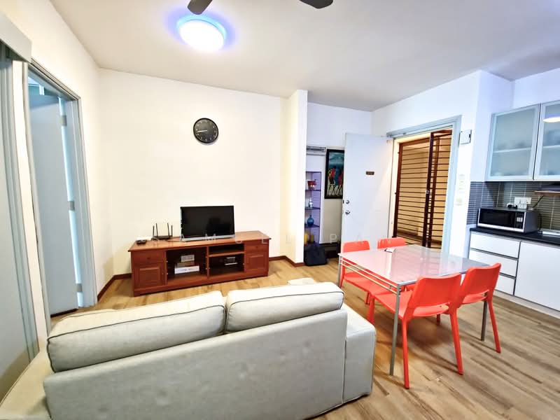 Servis Apartment untuk Disewa di Saujana Residency - Samuel Pan - Living Room - PropertyGuru.com.my