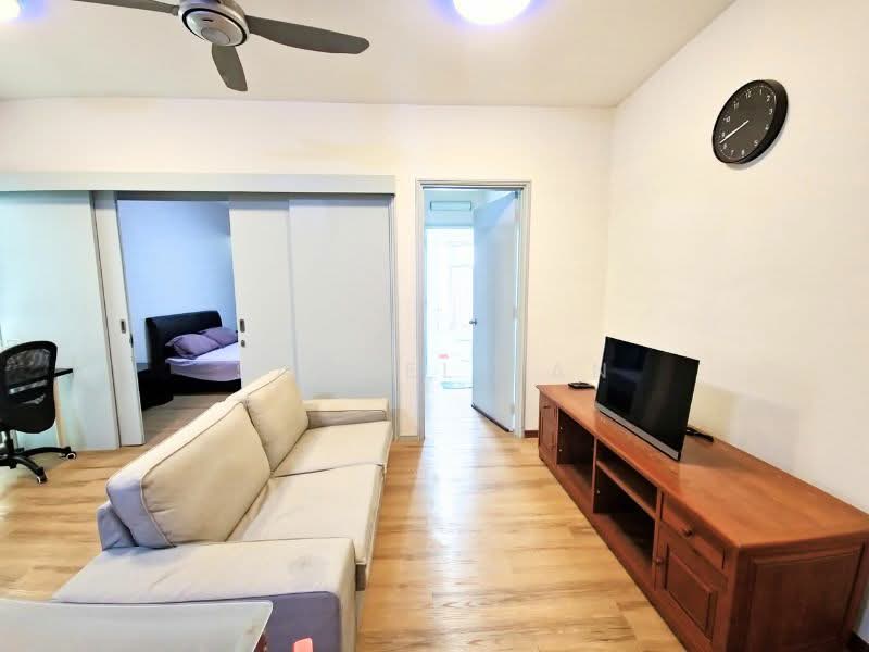 Servis Apartment untuk Disewa di Saujana Residency - Samuel Pan - Living Room - PropertyGuru.com.my