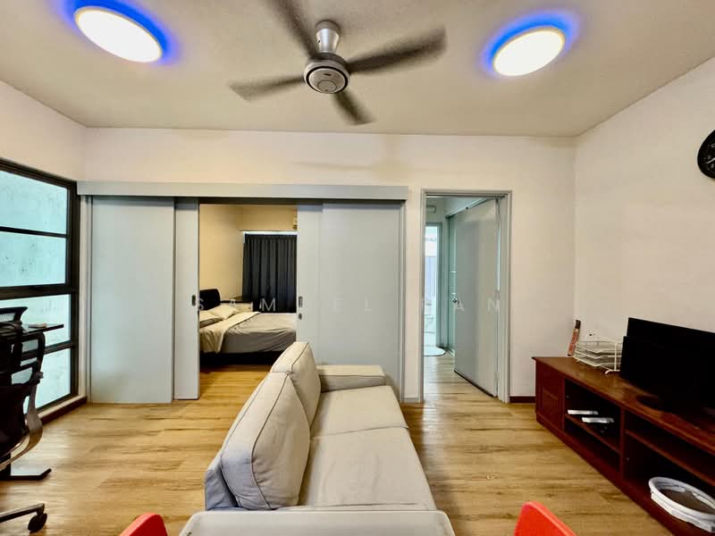 Servis Apartment untuk Disewa di Saujana Residency - Samuel Pan - Living Room - PropertyGuru.com.my