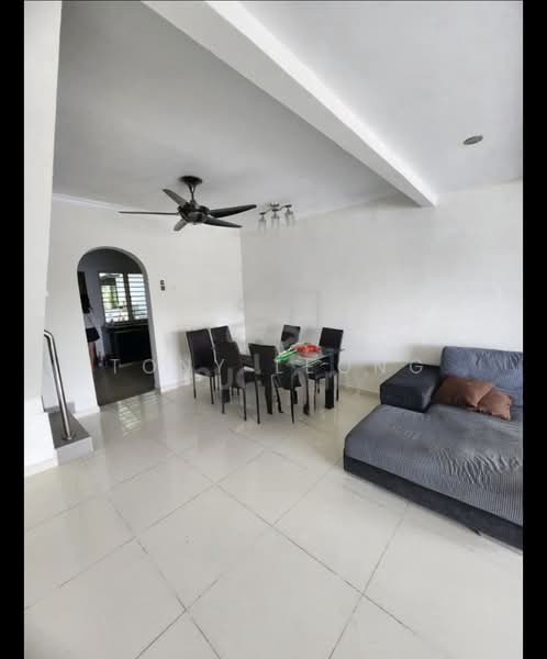 Rumah Teres 2 Tingkat untuk Disewa di Sri Petaling (Kuala Lumpur) - Tony Leong - Living Room - PropertyGuru.com.my