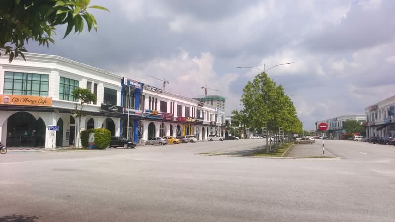 Shop for Sale in Beranang (Selangor) - Juneway Lee - Exterior - PropertyGuru.com.my