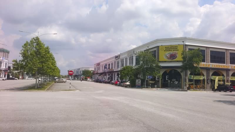 Shop for Sale in Beranang (Selangor) - Juneway Lee - Exterior - PropertyGuru.com.my