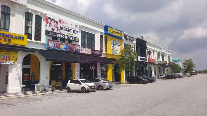 Shop for Sale in Beranang (Selangor) - Juneway Lee - Exterior - PropertyGuru.com.my