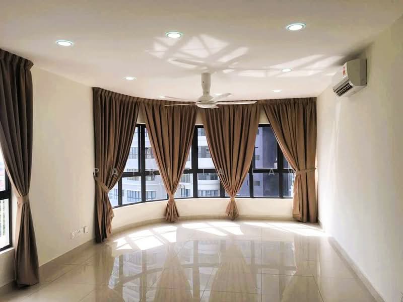 Servis Apartment untuk Dijual di Maisson - Patricia Law - Living Room - PropertyGuru.com.my