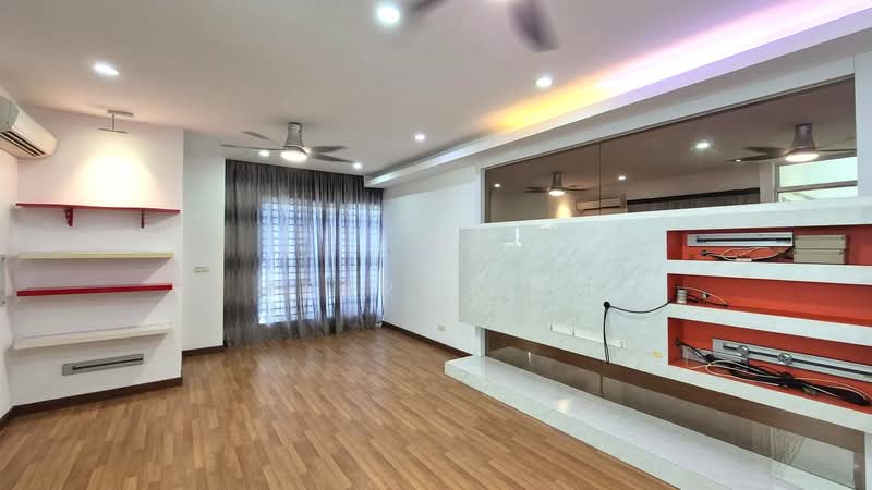3-storey Terraced House for Rent in Cyberjaya (Selangor) - Terry Yee - Living Room - PropertyGuru.com.my