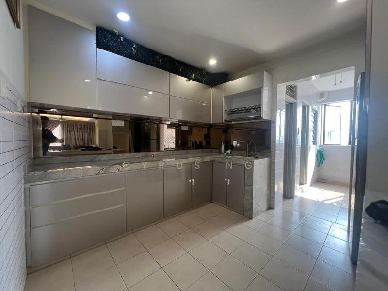 Condominium for Sale at Laman Tasik - Cyrus Ng - Kitchen - PropertyGuru.com.my