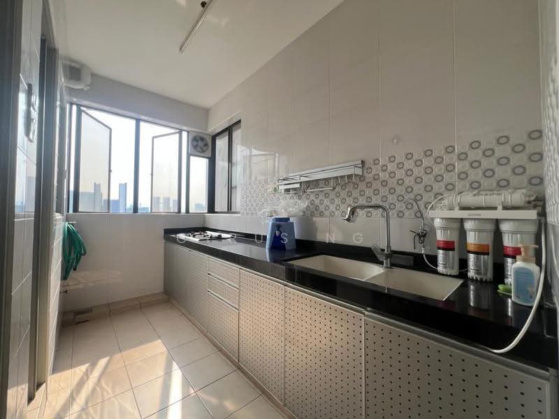 Condominium for Sale at Laman Tasik - Cyrus Ng - Kitchen - PropertyGuru.com.my