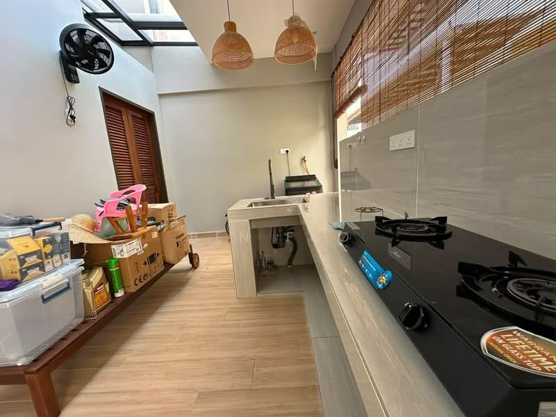 Semi-Detached House for Sale in Bandar Dato Onn (Tebrau) - Ben Foo - Kitchen - PropertyGuru.com.my