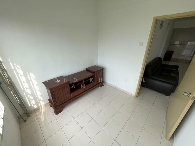 Condominium for Sale at Nilam Puri - Mohd Khairul Amilin - Living Room - PropertyGuru.com.my