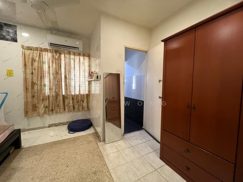 Rumah Teres 2 Tingkat untuk Dijual di Taman Cantik (Cheras) - Andy Wong - Bedroom - PropertyGuru.com.my