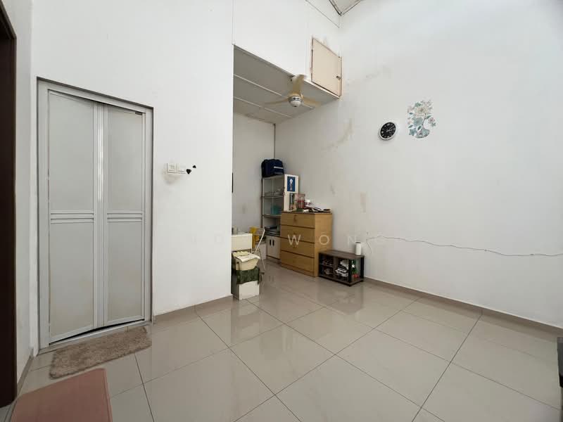 Rumah Teres 2 Tingkat untuk Dijual di Taman Cantik (Cheras) - Andy Wong - Interior - PropertyGuru.com.my