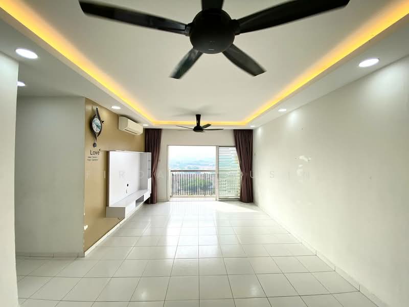 Pangsapuri untuk Dijual di Residensi Alam Damai (PR1MA @ Alam Damai) - Firdaus Husin - Living Room - PropertyGuru.com.my