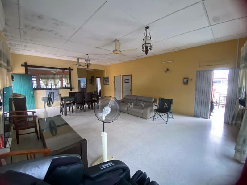 Agricultural Land for Sale in Kampung Baru (Selayang) - Maya Myra - Living Room - PropertyGuru.com.my