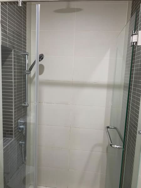 Servis Apartment untuk Disewa di The Sentral Suites - Yong Kelvin - PropertyGuru.com.my
