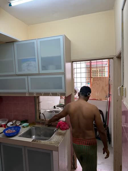 Pangsapuri untuk Dijual di Impian Baiduri - Bryan Yeoh - Kitchen - PropertyGuru.com.my