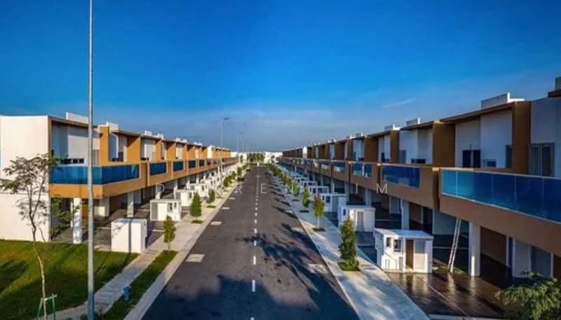 Rumah Bandar untuk Disewa di Dengkil (Selangor) - Darren Lim - Exterior - PropertyGuru.com.my