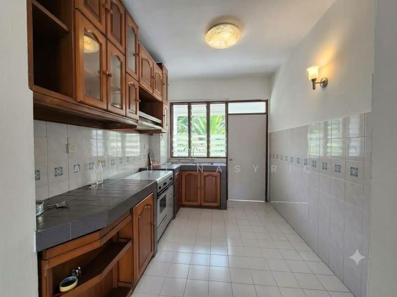 Kondominium untuk Dijual di Sri Ayu - Amirul Nasyriq - Kitchen - PropertyGuru.com.my