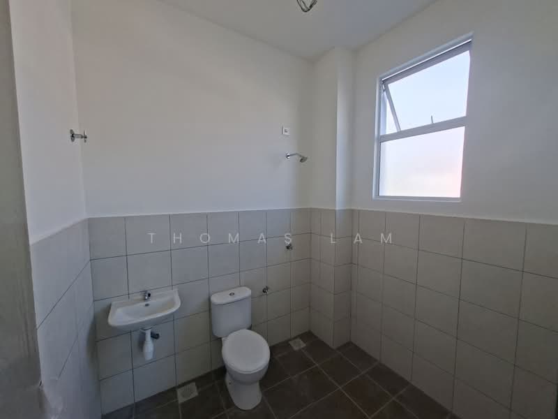 Cluster House for Sale in Taman Krubong Jaya (Krubong) - Thomas Lam - Bathroom - PropertyGuru.com.my