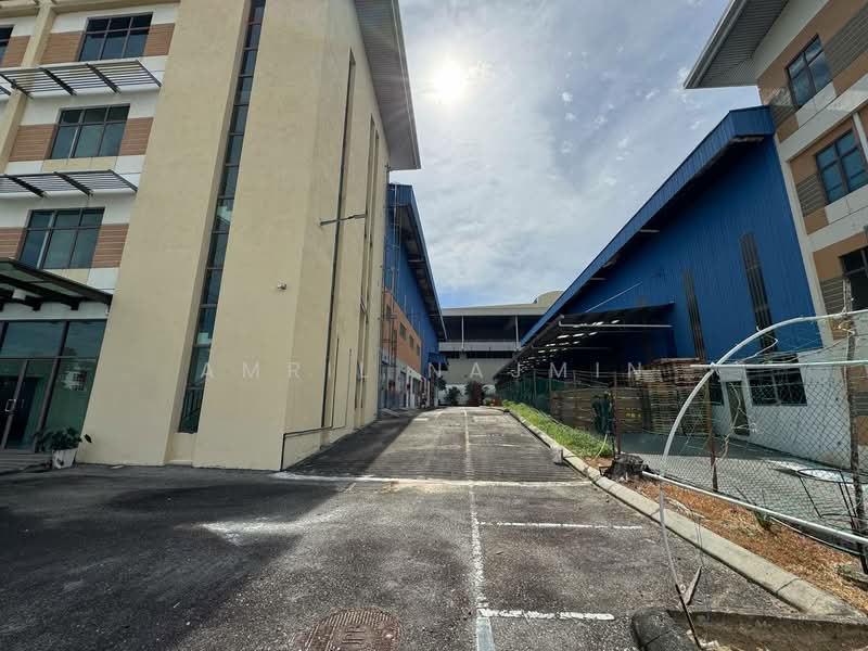 Detached Factory for Rent in U8, Bukit Jelutong Industrial Park (Shah Alam) - Amril Najmin - PropertyGuru.com.my