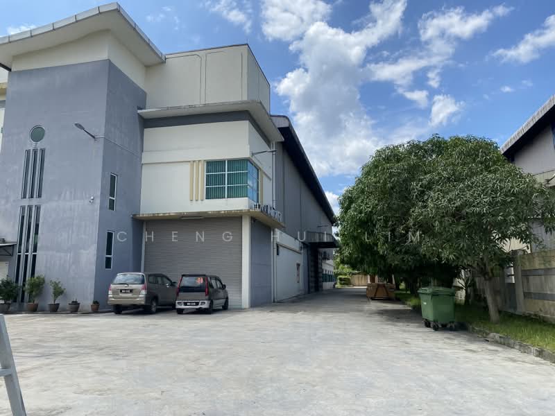 Detached Factory for Sale in Semenyih (Selangor) - Cheng Hui Lim - Exterior - PropertyGuru.com.my