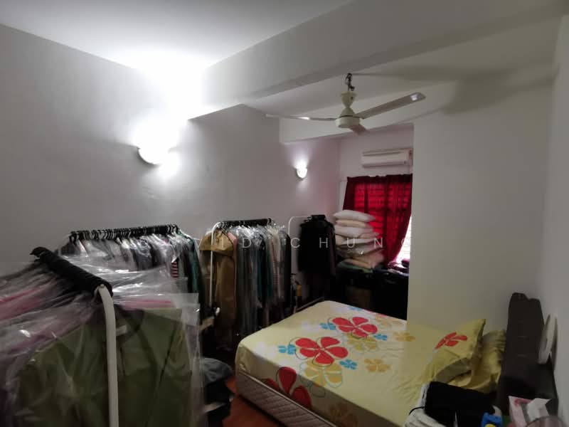 2-storey Terraced House for Sale in Ukay Perdana (Ulu Kelang) - David Chung - Bedroom - PropertyGuru.com.my