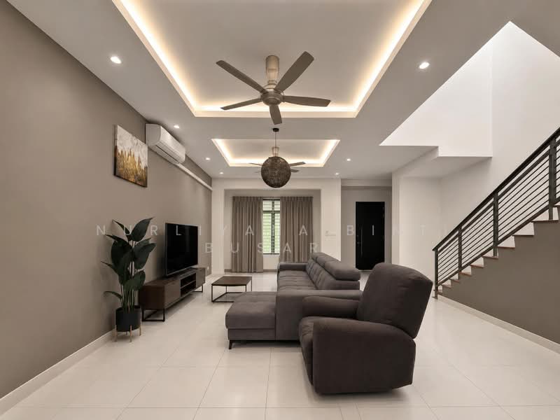 2-storey Terraced House for Sale in Denai Alam (Shah Alam) - Nurliyana Binti Busari - Living Room - PropertyGuru.com.my