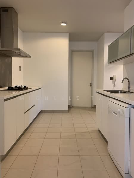 Kondominium untuk Dijual di Dedaun Condominium - Michelle Tan - Kitchen - PropertyGuru.com.my