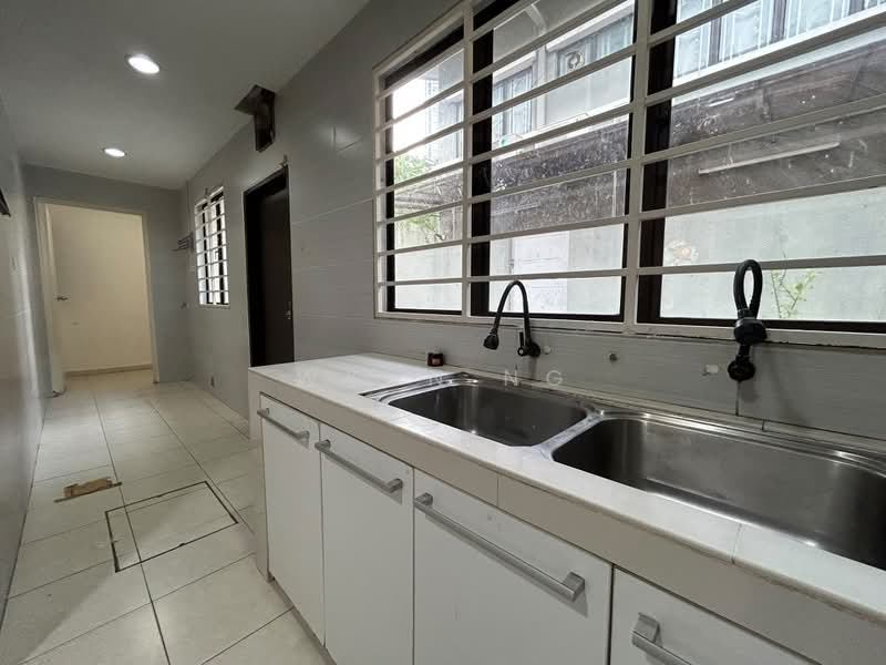 Terraced House for Sale in Taman Puchong Hartamas (Puchong) - Wynn Ng - Kitchen - PropertyGuru.com.my
