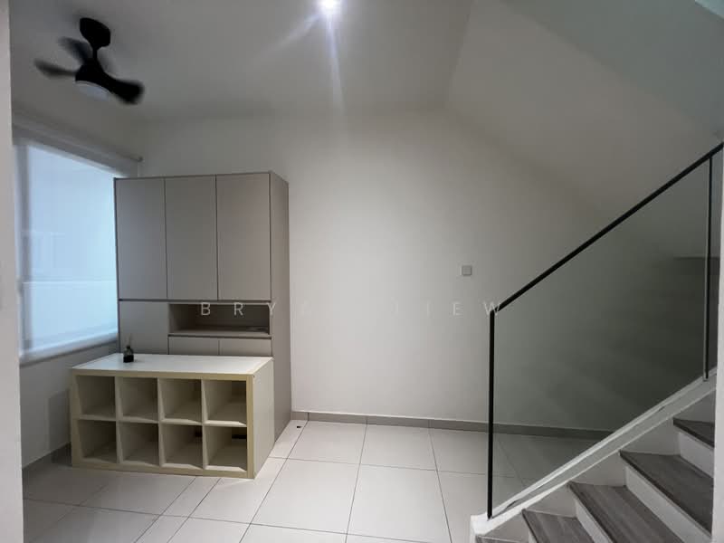 Rumah Teres 3.5 Tingkat untuk Disewa di Damansara Perdana (Selangor) - Bryan Liew - PropertyGuru.com.my