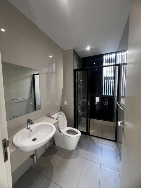 Rumah Teres 3.5 Tingkat untuk Disewa di Damansara Perdana (Selangor) - Bryan Liew - PropertyGuru.com.my