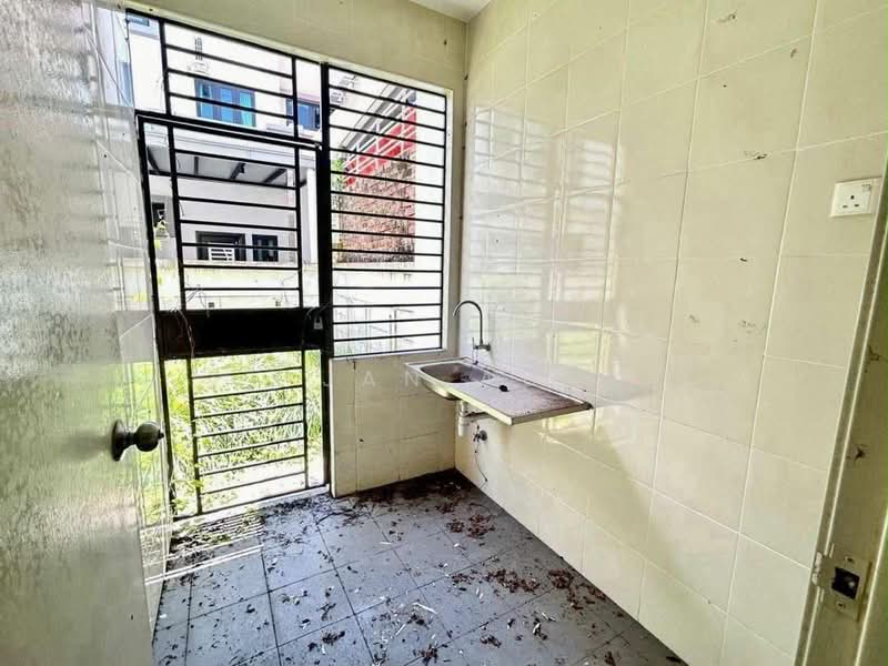 Cluster House for Sale in Taman Kempas Utama (Tebrau) - JAN AU - Interior - PropertyGuru.com.my