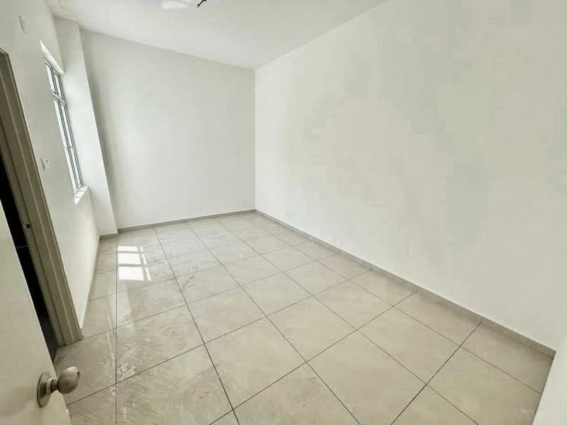 Cluster House for Sale in Taman Kempas Utama (Tebrau) - JAN AU - Interior - PropertyGuru.com.my