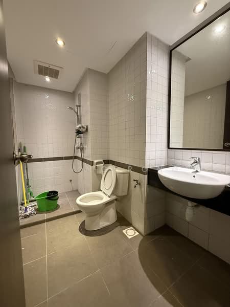 Condominium for Rent at Northpoint Residences - Xiang Rong - Bathroom - PropertyGuru.com.my
