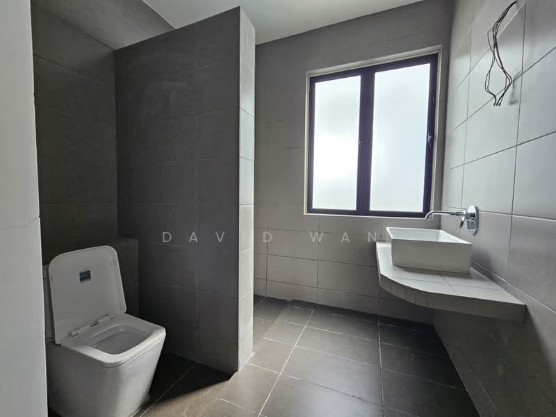 Semi-Detached House for Sale in Sungai Long (Bandar Sungai Long) - David Wan - Bathroom - PropertyGuru.com.my