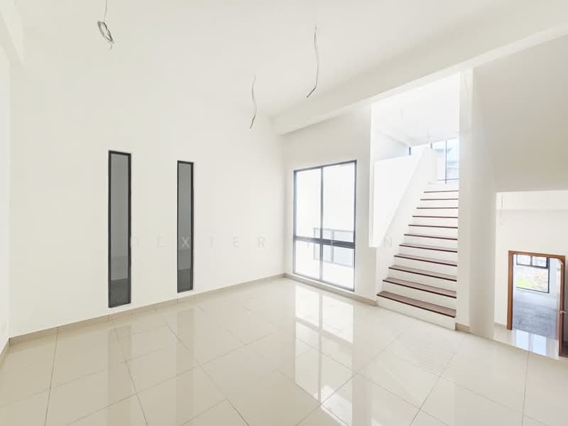 Rumah Teres 4 Tingkat untuk Dijual di Damansara Perdana (Selangor) - Dexter Yeong - Living Room - PropertyGuru.com.my