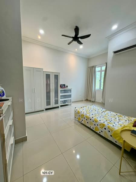2-storey Terraced House for Sale in Bandar Rimbayu (Telok Panglima Garang) - Hao Kai Khaw - Bedroom - PropertyGuru.com.my